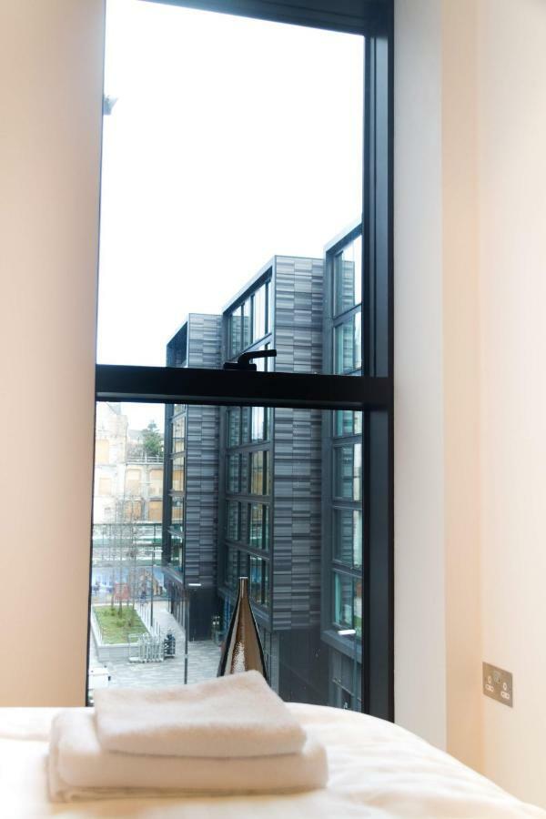 2 Bed Apartment At Quartermile Edinburgh Buitenkant foto