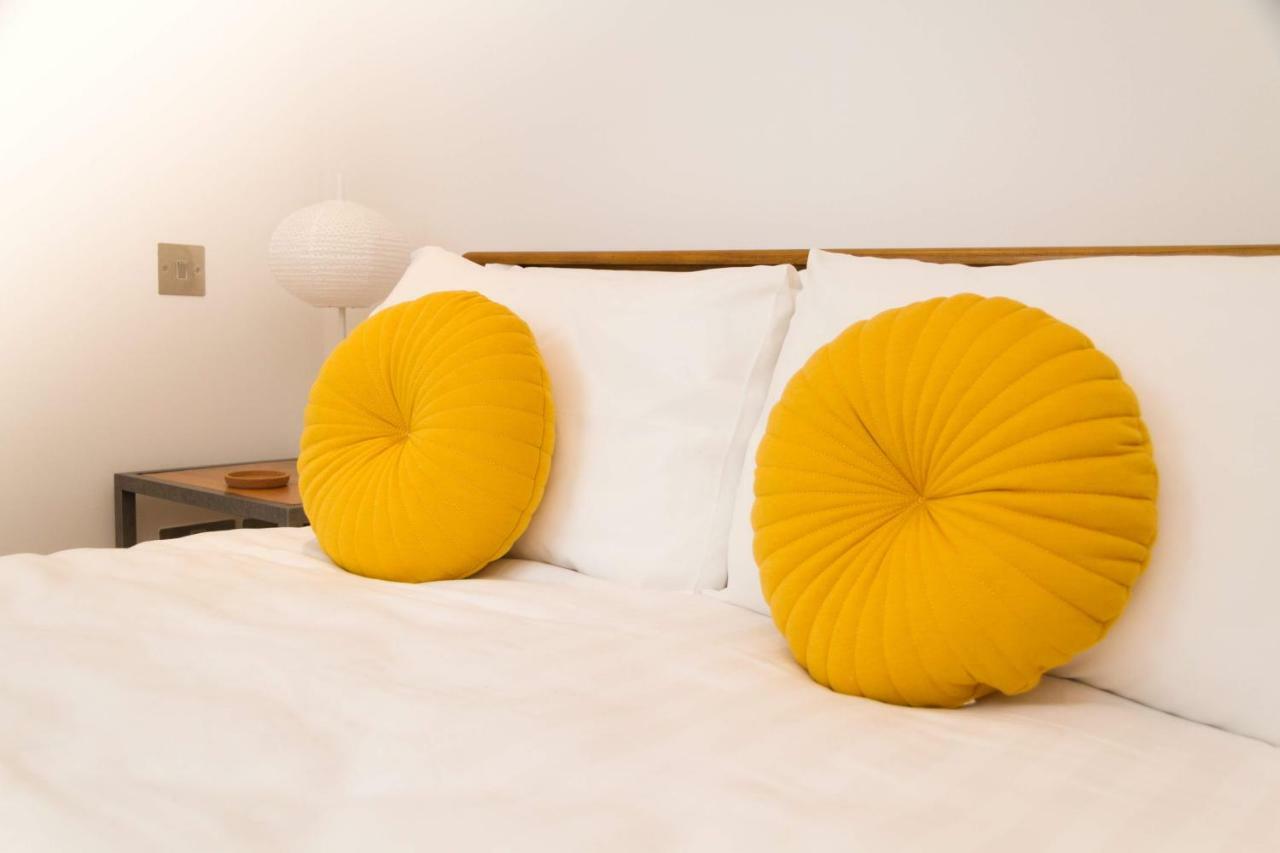 2 Bed Apartment At Quartermile Edinburgh Buitenkant foto